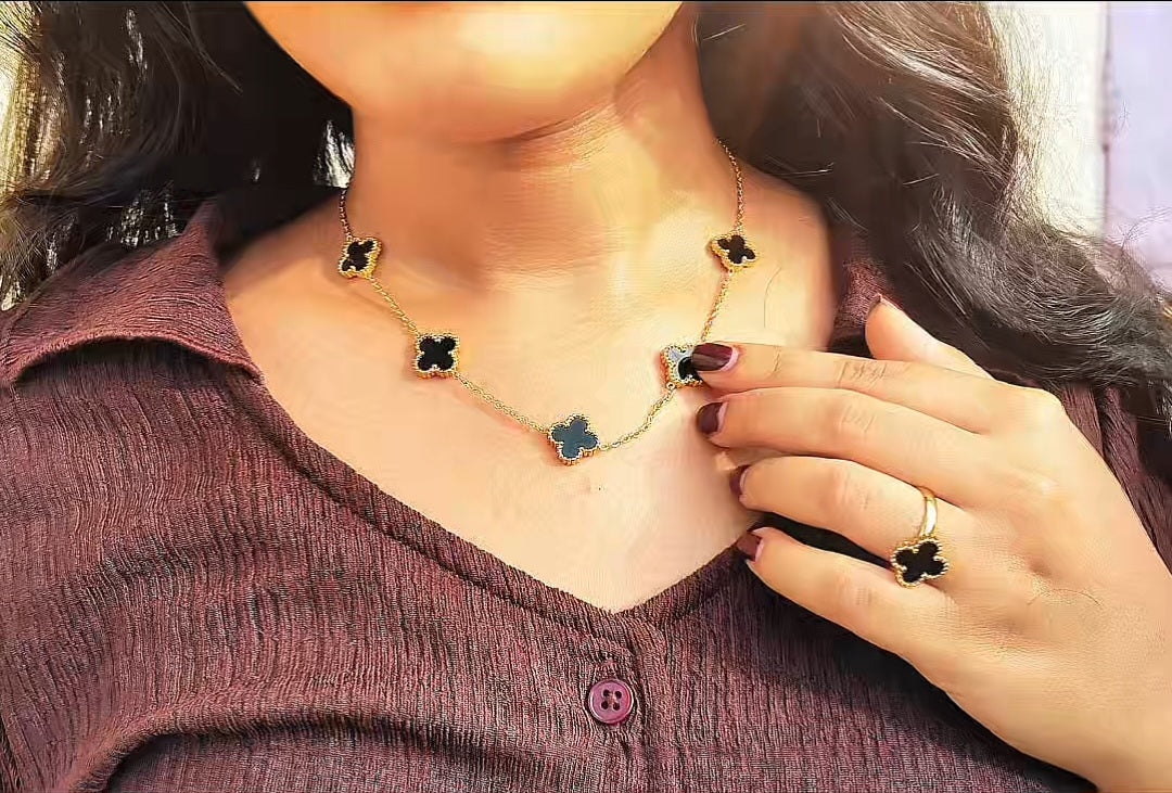 Anti-Tarnish Black Clover Jewelry Set – Gold Necklace, Bracelet, Ring & Stud Earrings (4 Pcs)